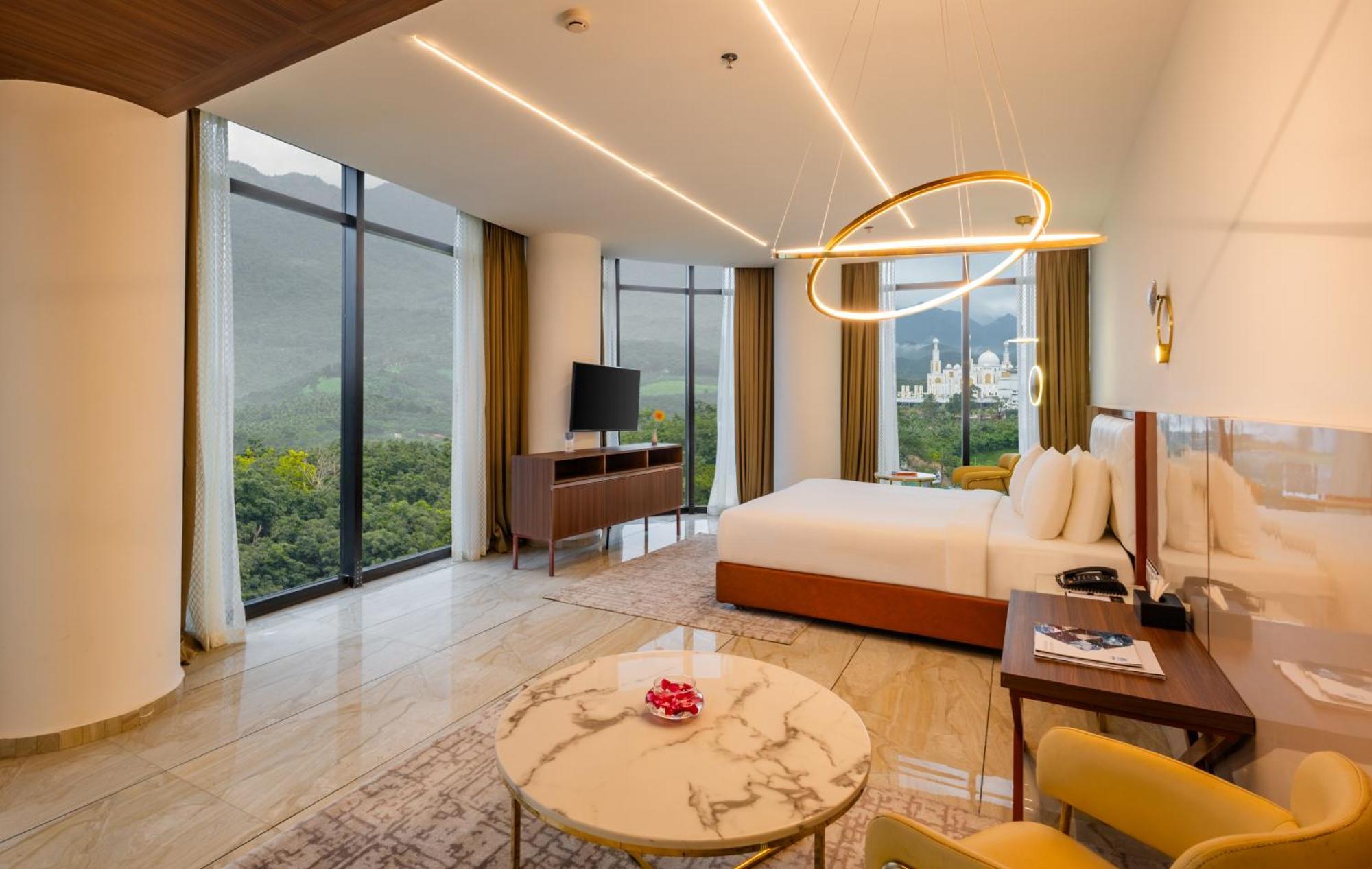 Fezinn Hotel - Best Wayanad Hotel In 2024 Kozhikode Exteriör bild