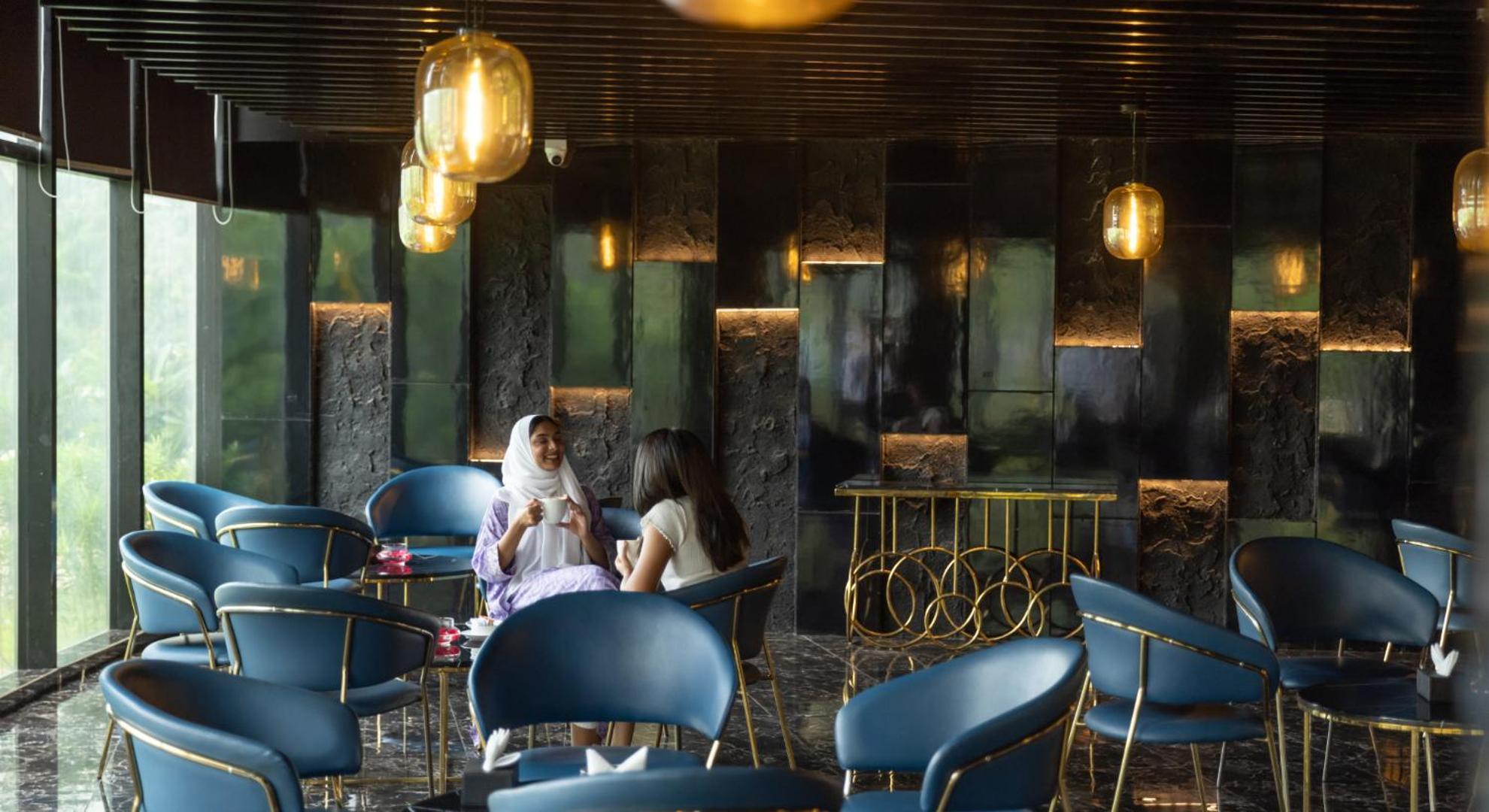 Fezinn Hotel - Best Wayanad Hotel In 2024 Kozhikode Exteriör bild