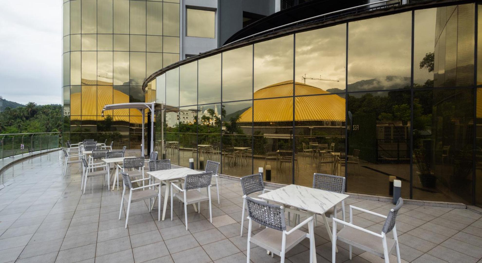 Fezinn Hotel - Best Wayanad Hotel In 2024 Kozhikode Exteriör bild